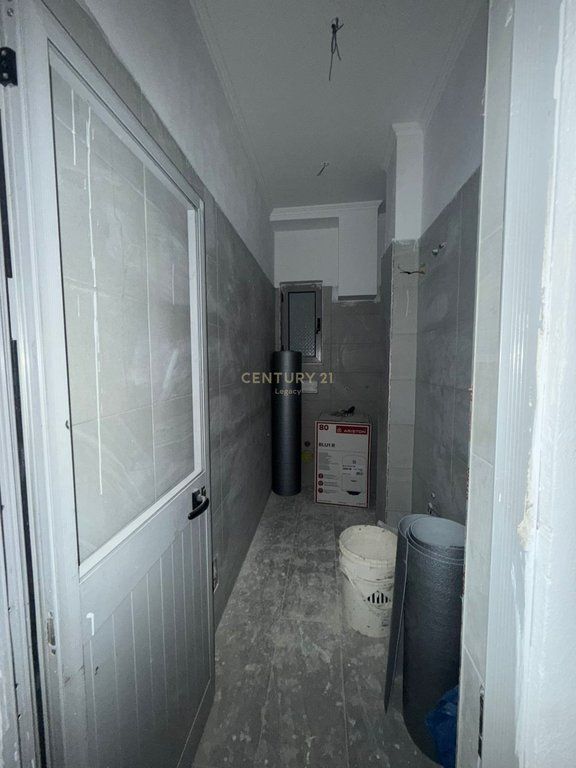 Affittasi appartamento 1+1 – Via Jordan Misja, vicino a “Kontakt”