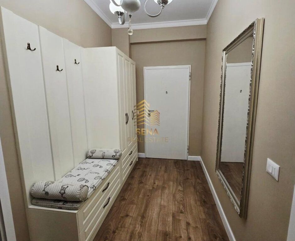 Affitto, Appartamento 3+1+balcone+2WC+Studio, Lago Artificiale, 1400 Euro/mese