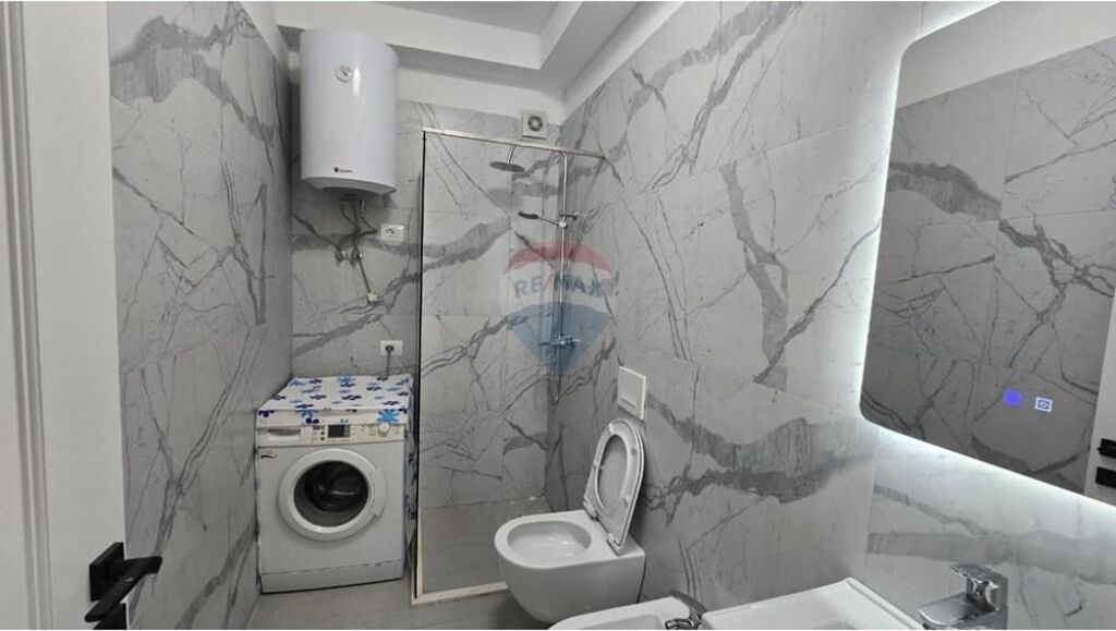 Apartament 1+1 me qira tek Zogu I Zi !