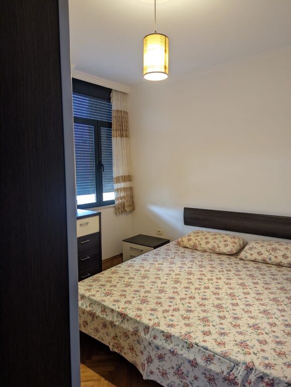 Jepet me qira apartament 2+1 tek ish Garda Republikes