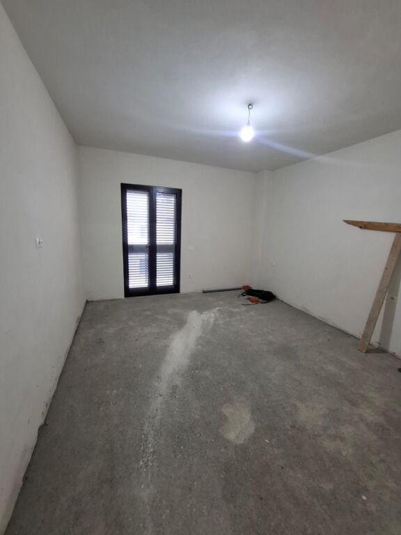 Jepet me Qera Ambjent Biznesi tek Muzeumi ne Durres