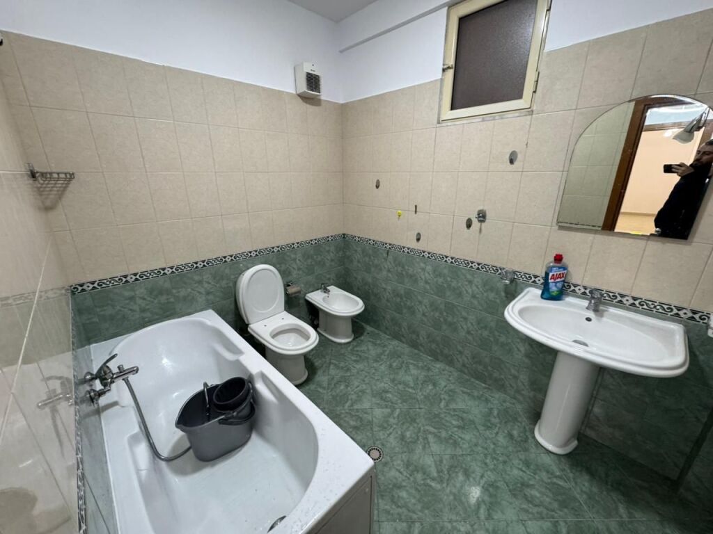 For rent Apartment 2+1+2  Address: Don Boskoo Near Credins bank  Furnished  3rd floor  Price 800€ with parking