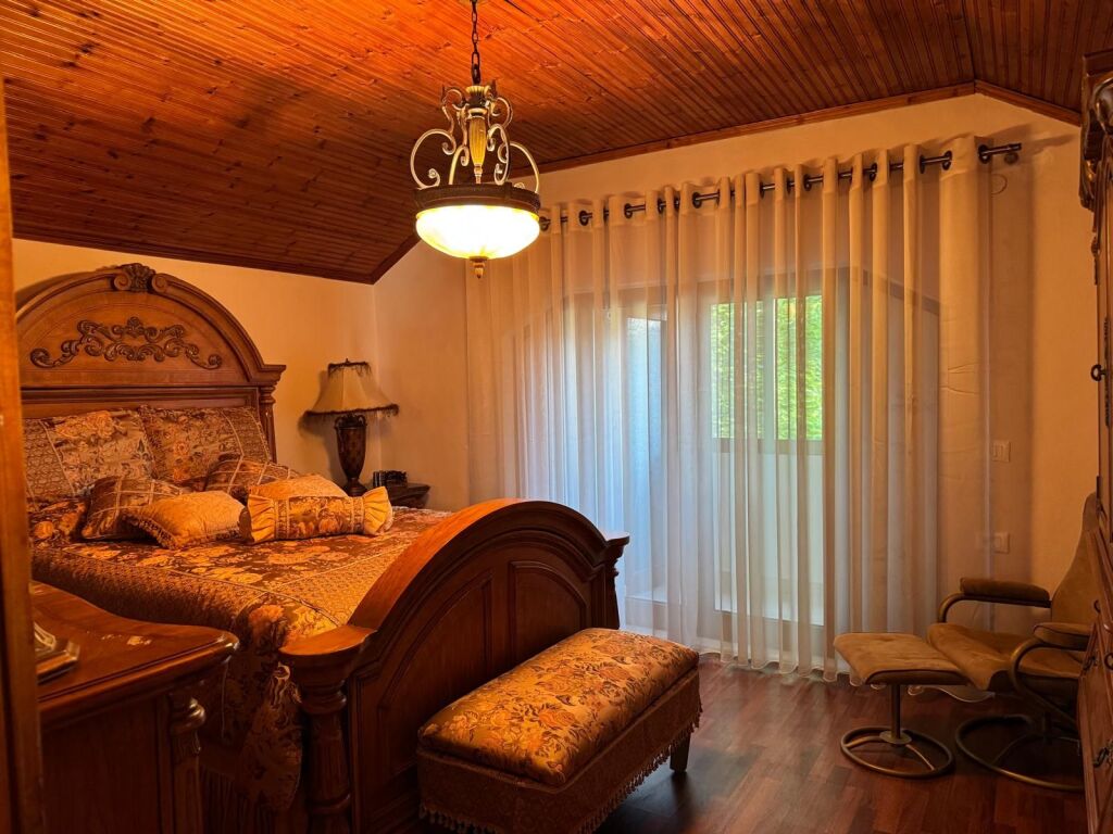 Vile per qera tek Rruga Arkitekt Sinani