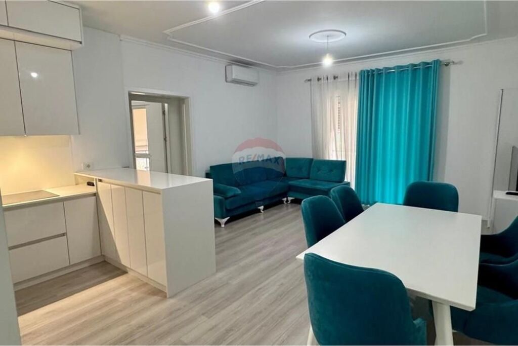 Apartament 2+1+2+ Post parkimi te Inxhinieria e Ndertimit
