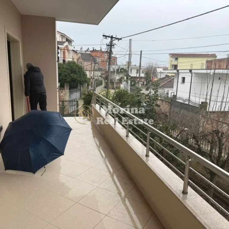 Qera | Vilë 3 + 1 | Sauk | 1000 €/muaj