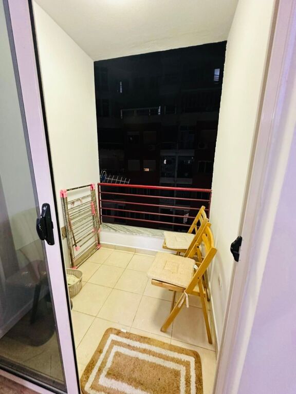 Apartament me qira 1+1