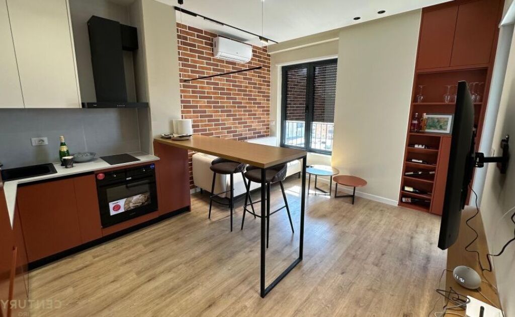 Jeper apartament 1+1 me qera