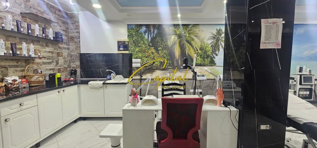 BUSINESS PREMISES FOR RENT 55 M2 CENTER 100,000 LEKE