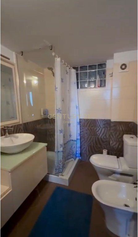 Shitet Duplex 2+1 tek Rezidenca Kodra Diellit 1