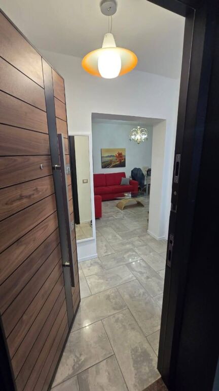 Appartamento 2+1+1 con Balcone in Affitto