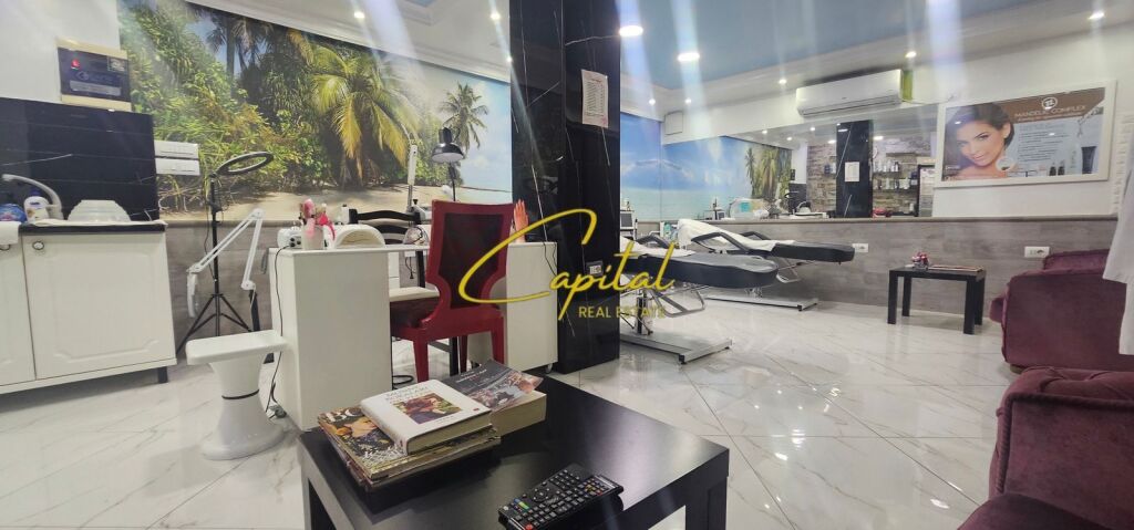 BUSINESS PREMISES FOR RENT 55 M2 CENTER 100,000 LEKE