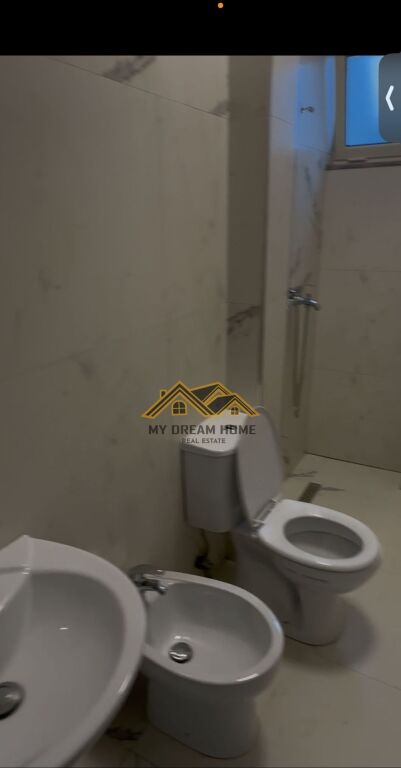 Apartament 2+1+2 Me Qira në Spitalle, Durrës Pallat i ri