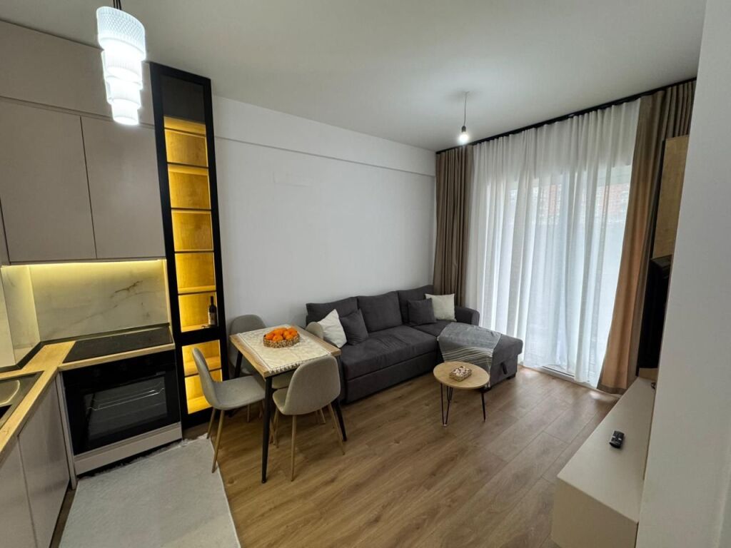 🏠 Jepet me qera Apartament 1+1  📍 Adresa: Fresk, Oxa💰 Çmimi: 40.000 lekë / muaj