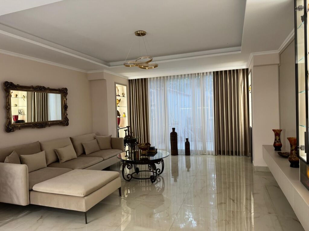 Vile per qera tek Rruga Arkitekt Sinani