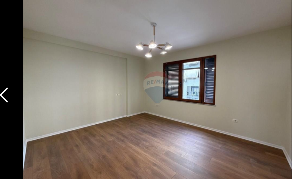 Appartamento in vendita 2+1 ad Astir