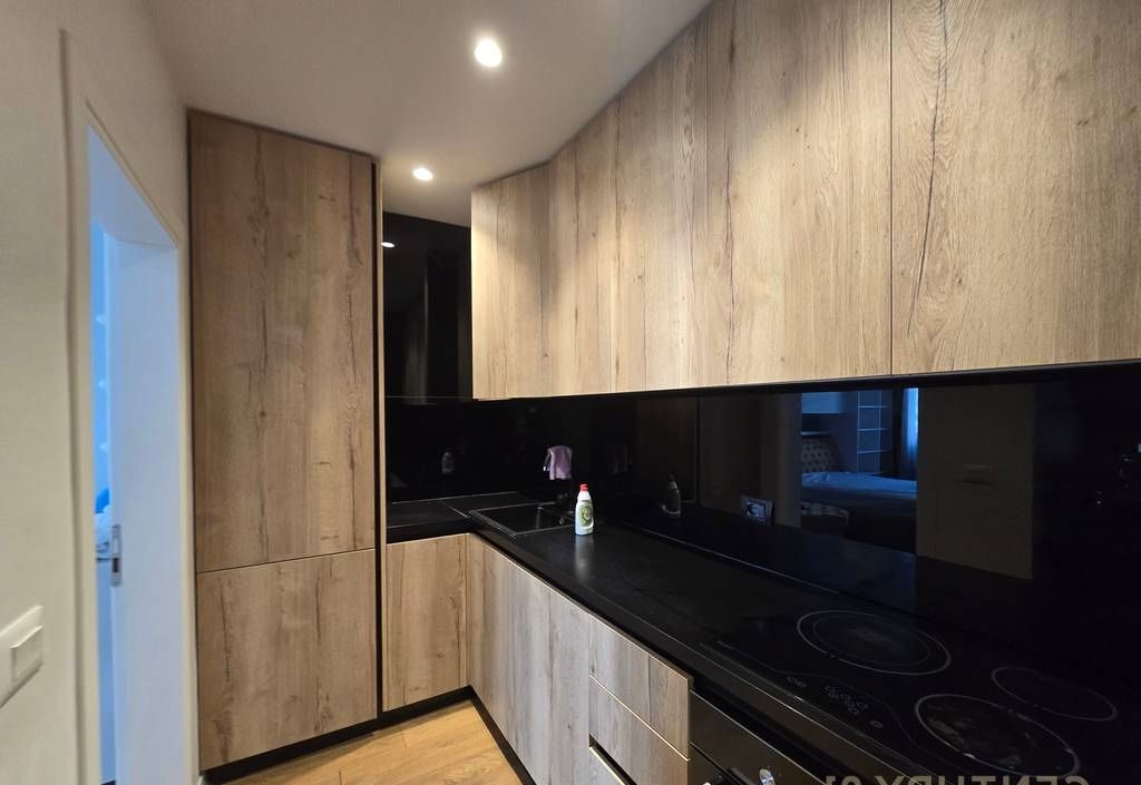 Apartament me qera 1+1 Rruga e Kosovareve