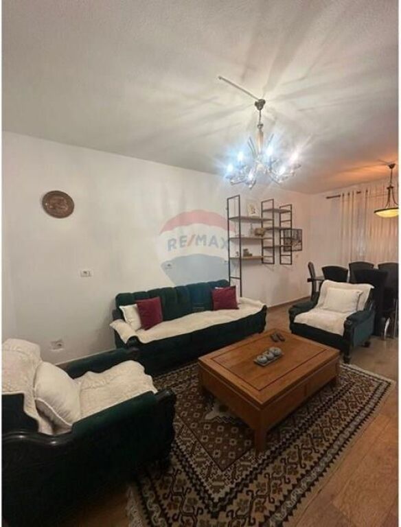 Apartment 1+1 for rent at Pazari i Ri !