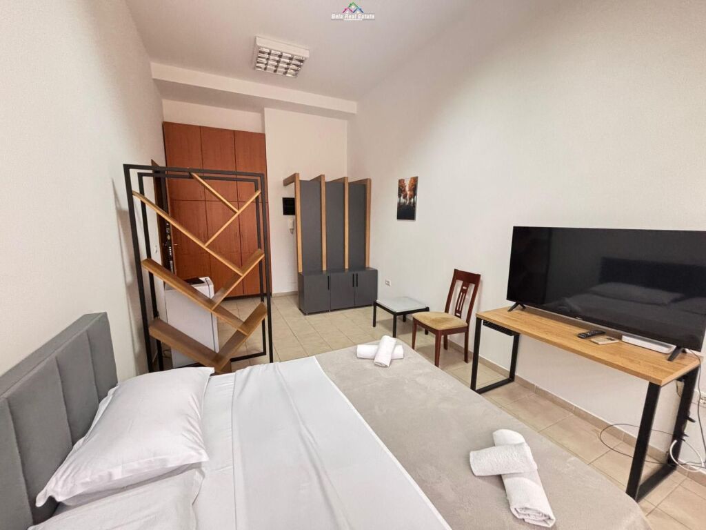 Garsoniere Me Qera Ne Myslym Shyr ( ID BG166) Tirane