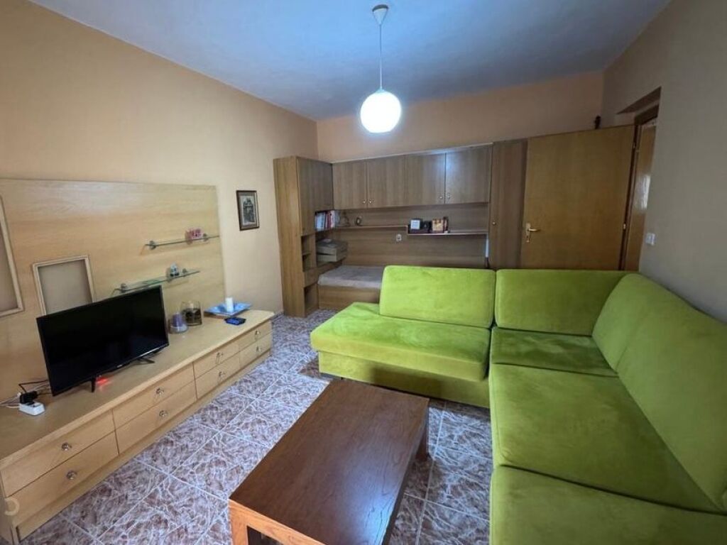 Apartment 1+1 with separate kitchen for rent in Myslym Shyr