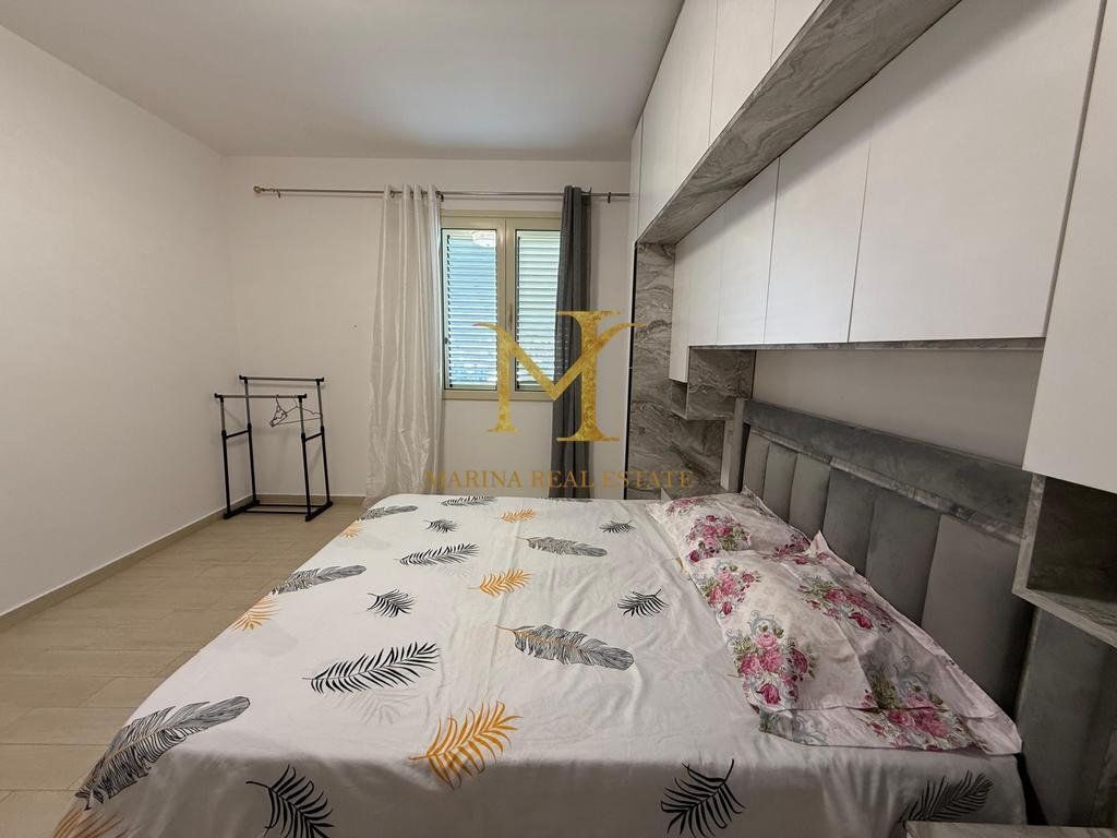 JEPET ME QERA APARTAMENT 1+1 NE PLAZH , DURRES !!