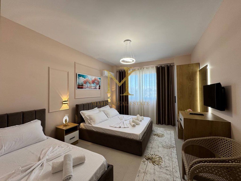 Qera modern apartament 1+1 ne Golem afer Blue Fafa Hotel