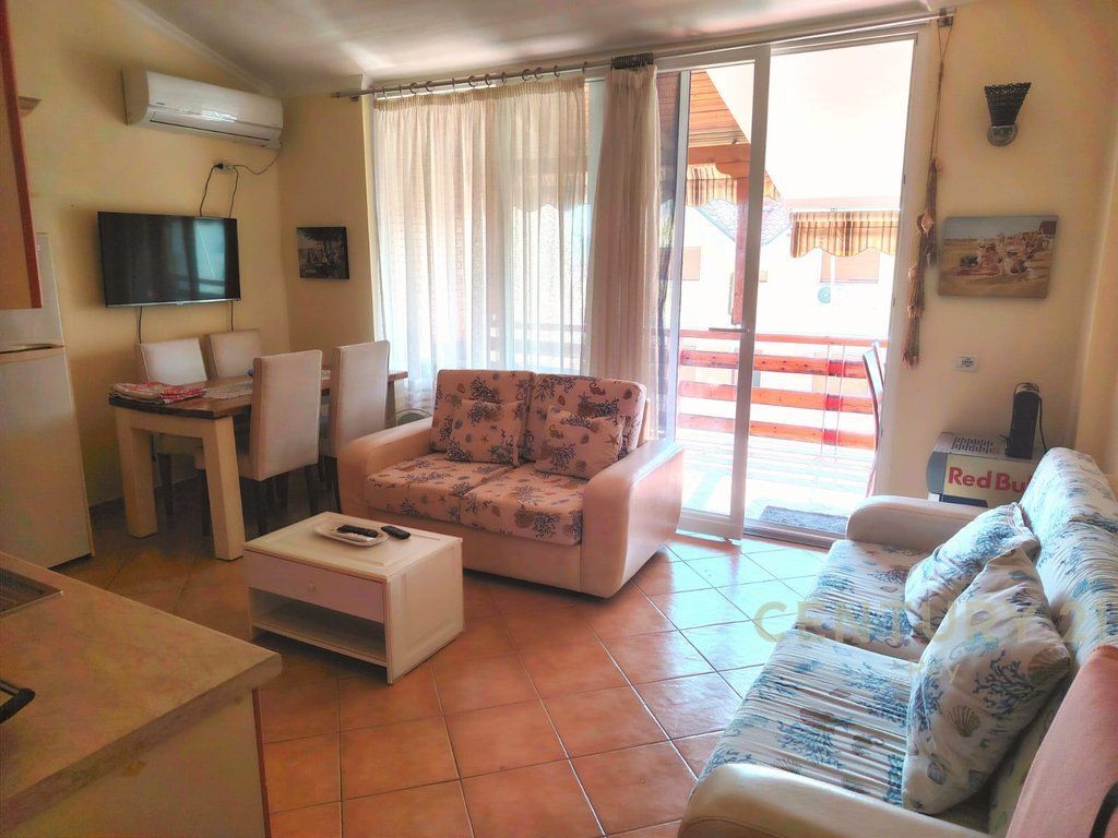 SHITET APRATAMENT 1+1,PRANE GRAND BLUE FAFA!