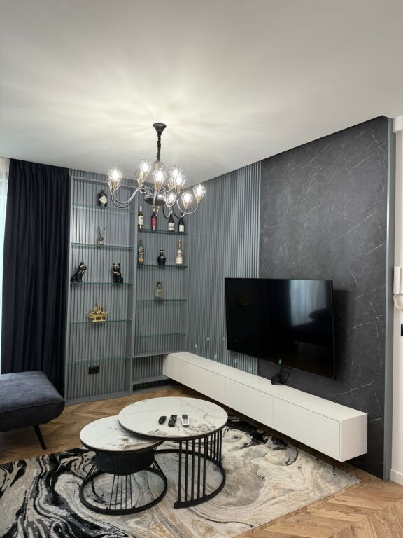 SUPER APARTAMENT 2+1 PER QIRA PRANE TEG-ut