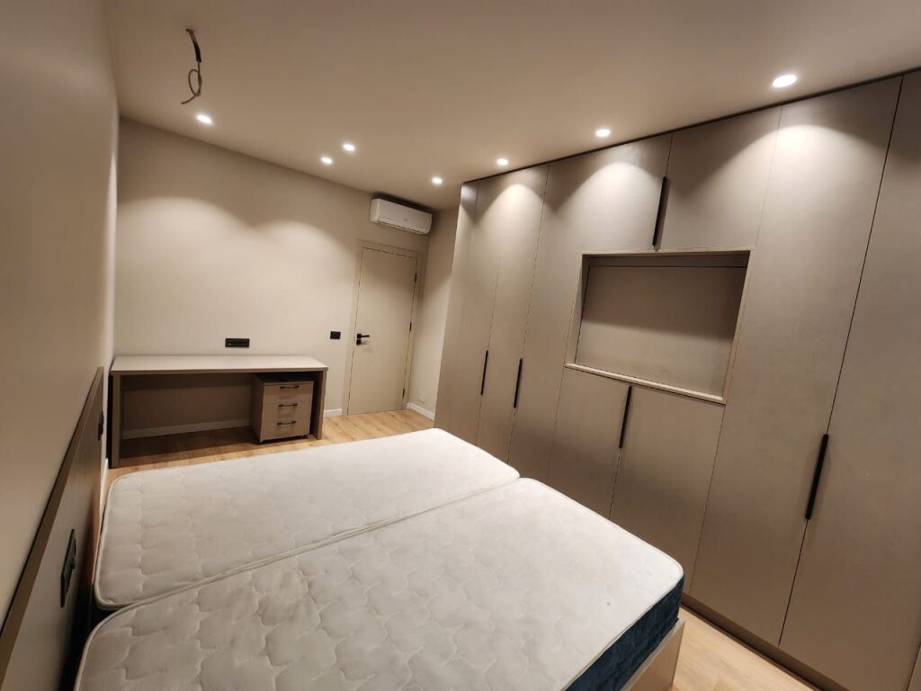 Apartament 2+1 me qira , Yzberisht