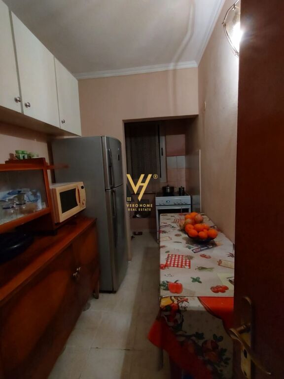 VENDESI APPARTAMENTO 2+1 IN VIA IRFAN TOMINI 128.000 EURO