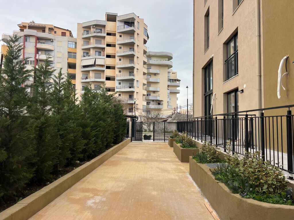 Apartament modern për shitje pranë Lungomare – Ndërtim i ri 2026
