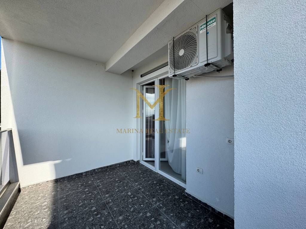 Qera modern apartament 1+1 ne Golem afer Blue Fafa Hotel