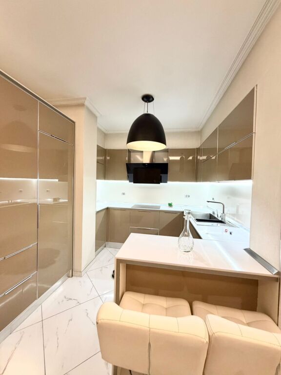 🏢Astir, vicino al Bar Orkidea, appartamento 3+1+2 arredato in affitto. 800Euro