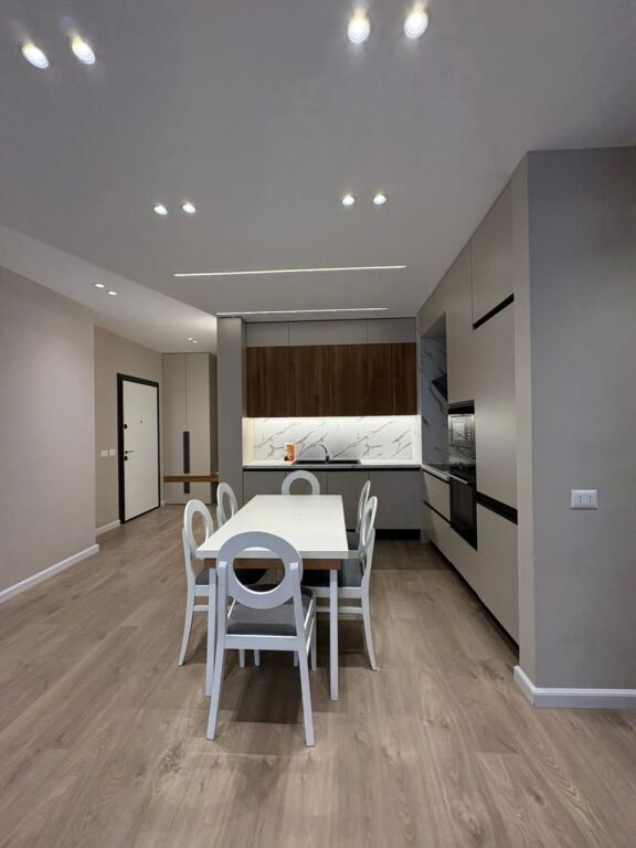 Apartment 2+1+Parking for rent at the Olympic Complex near the Paris Commune.