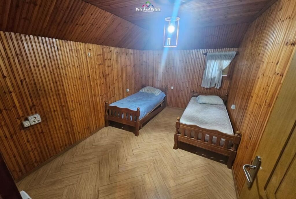 Vile 3 Kateshe Me Qera tek Blloku i Vilave Selite (ID BV22578) Tirane