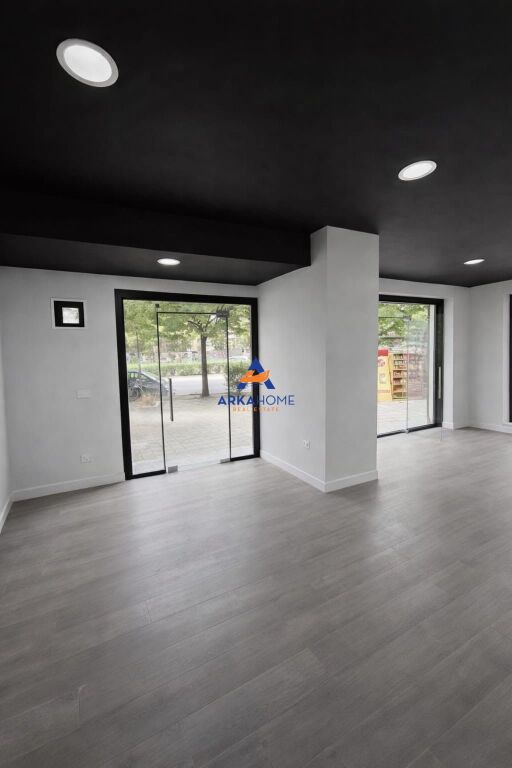 COMMERCIAL UNIT FOR SALE 80M2 "MUHAMET GJOLLESHA" 750,000 EURO