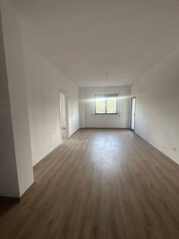 Apartament ne shitje 2+1+2+ballkon