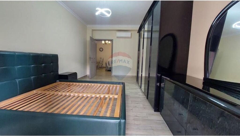 APARTAMENT 1+1 PER QIRA TE RR.DIBRES PRANE QSUT-se !
