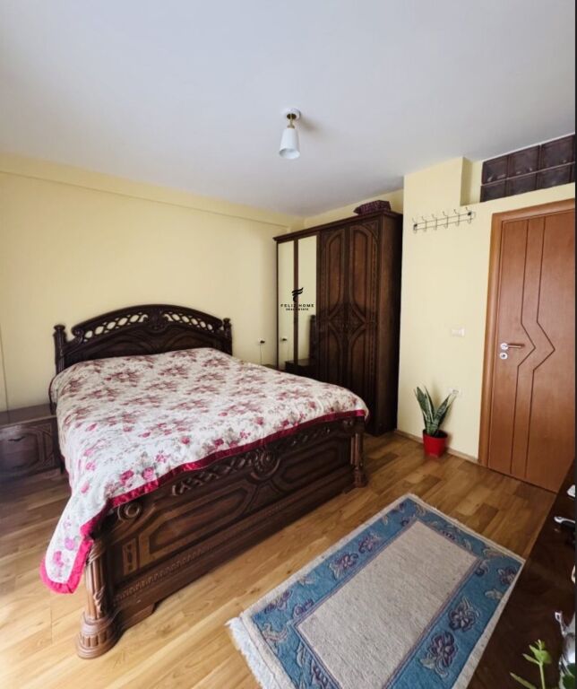 APARTAMENT ME QERA 1+1 STADIUMI DINAMO 75.000 LEKE