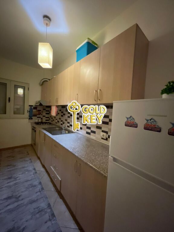 🏡 APARTAMENT ME QERA 2+1 + 2 BANJO + 2 BALLKONE + TARRACË – Pranvera, Durrës