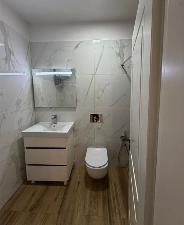 Apartament me qira 1+1 tek Liqeni i Thate