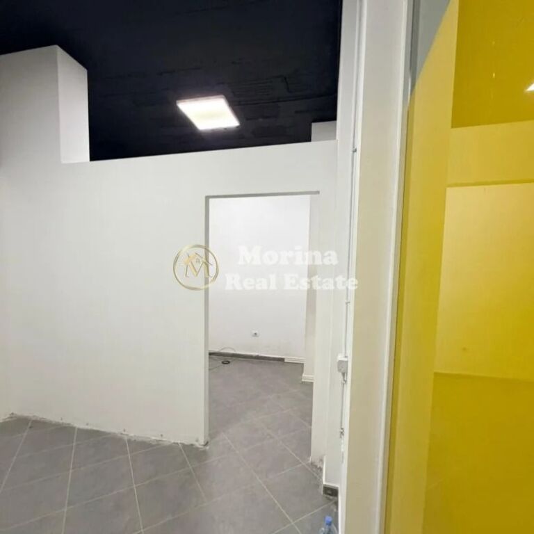 Qera | Ambjent Biznesi | 21 Dhjetori | 330 €/muaj
