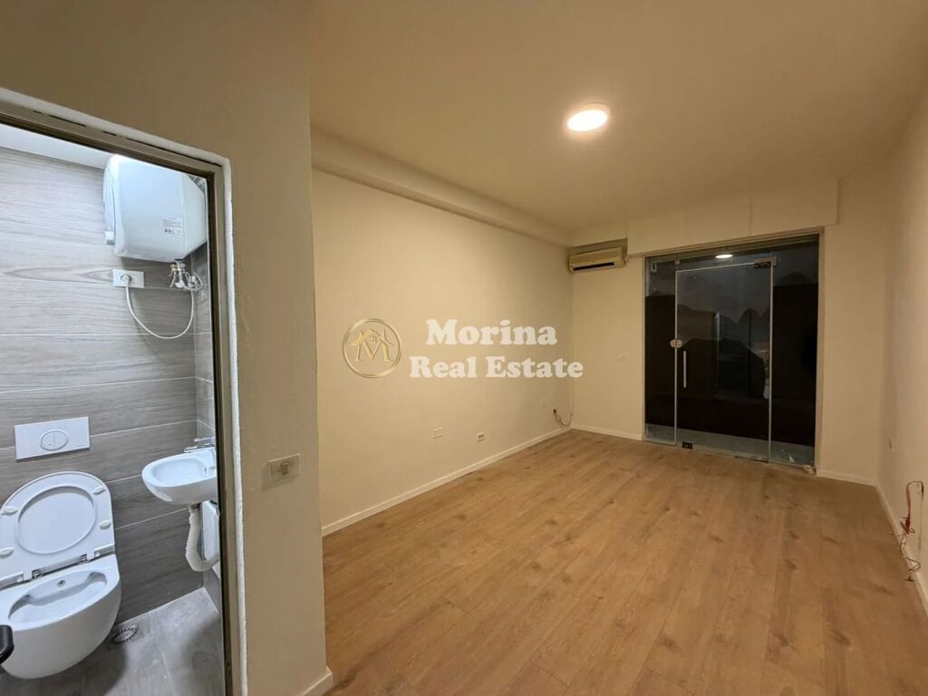 Qera | Ambjent Biznesi | Sheshi Willson | 500 €/muaj