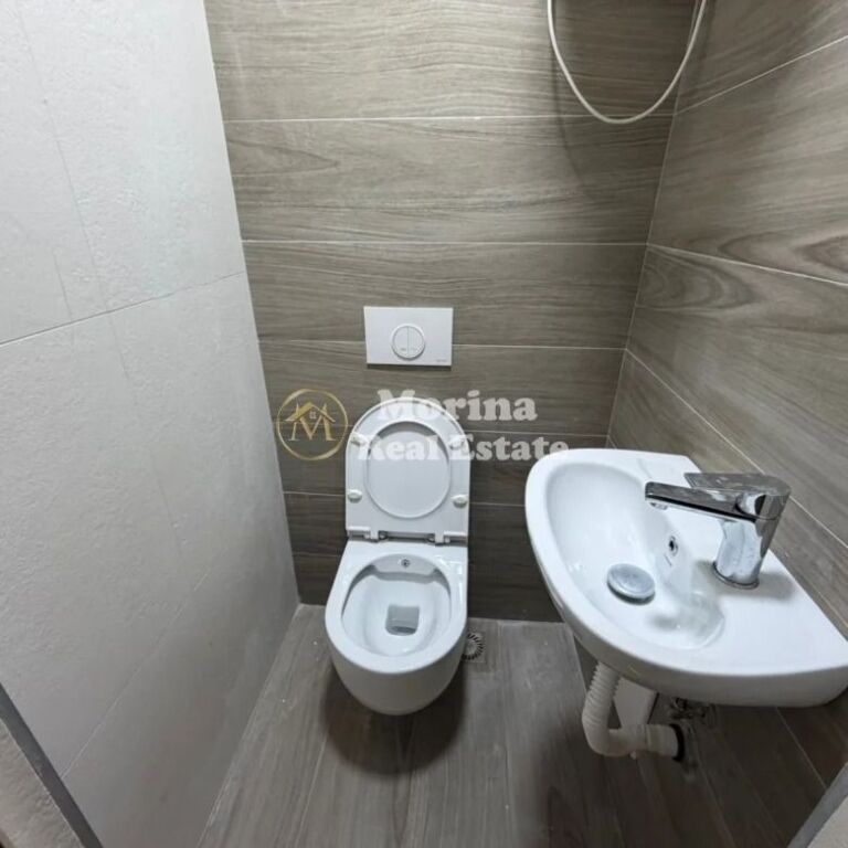 Qera | Ambjent Biznesi | Sheshi Willson | 500 €/muaj