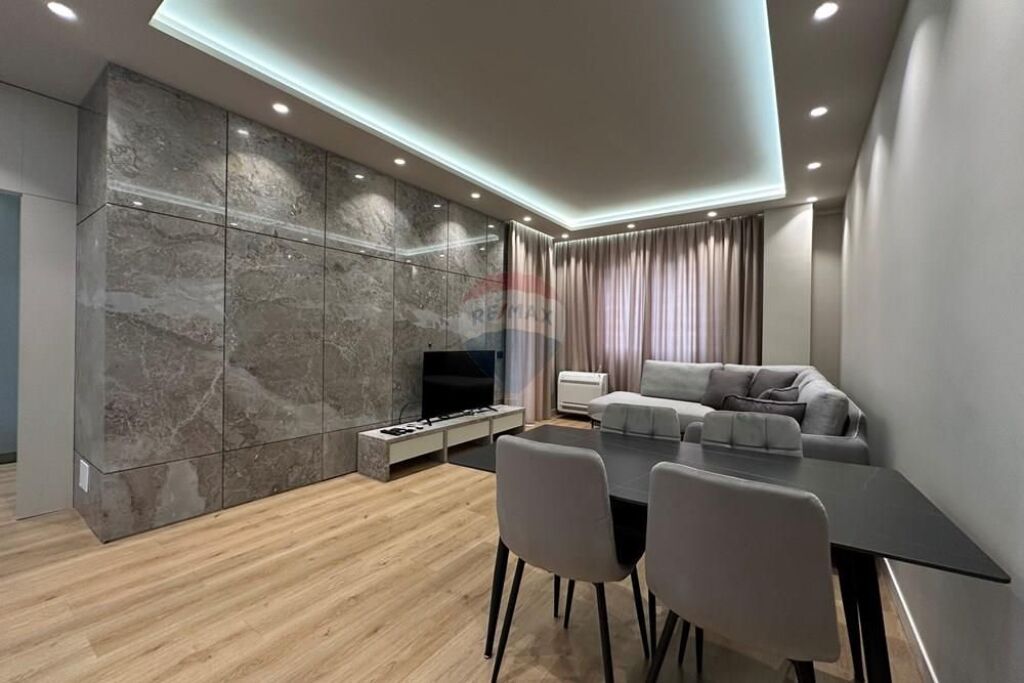 Appartamento 2+1 in affitto al Lake View Lago di Tirana.