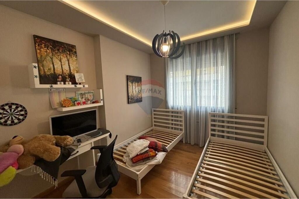 🏢 Apartament 2+1+2 me Qira – Skele, Vlorë
