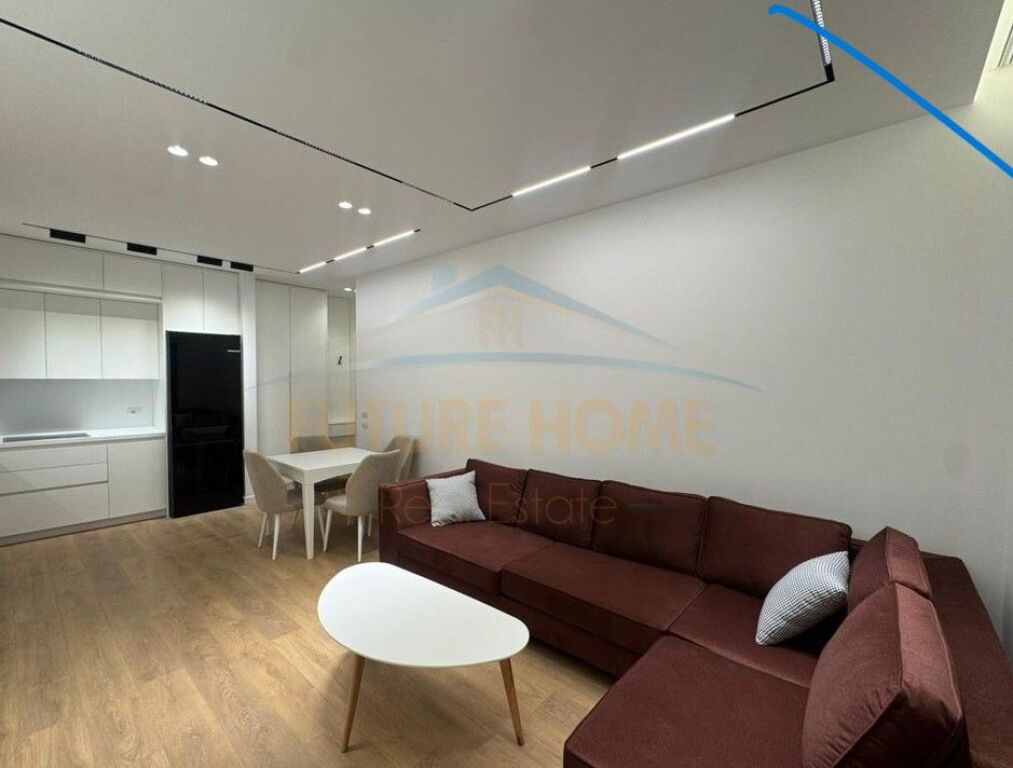 Affitto, Appartamento 3+1+2+2 Posti auto, Campo di Aviazione, Tirana