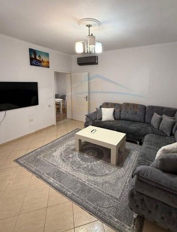 Rent, Apartment 1+1+parking space, 5 Maji Street, Tirana