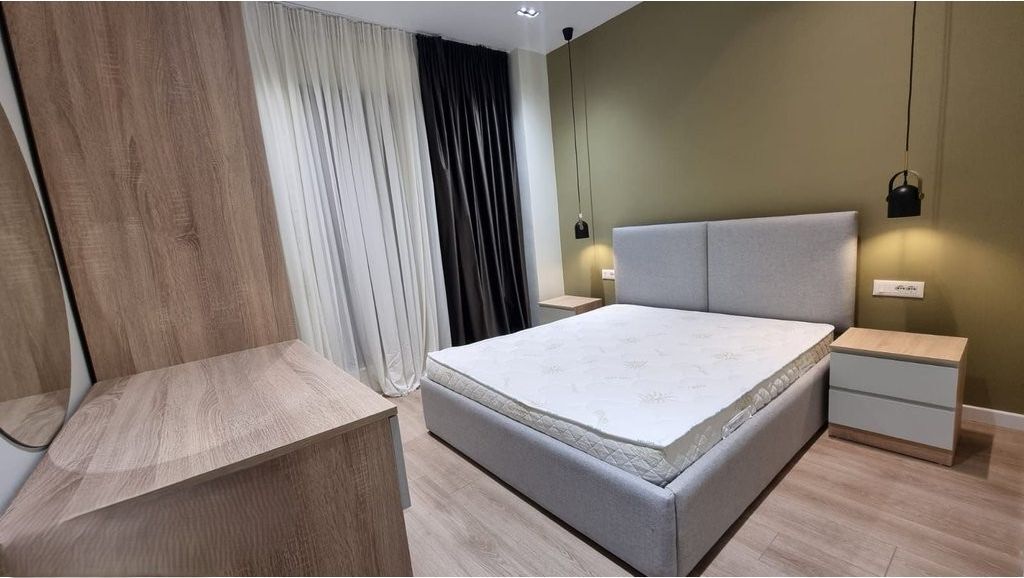 APARTAMENT 1+1 ME QIRA TEK MYSLYM SHYRI! 650 € /Muaj