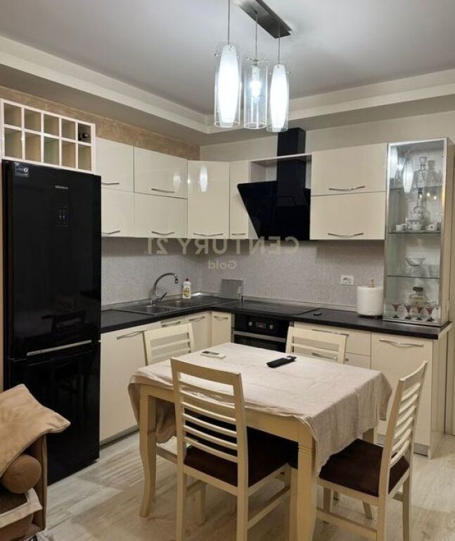 Affittasi 2+1 presso il complesso magnet