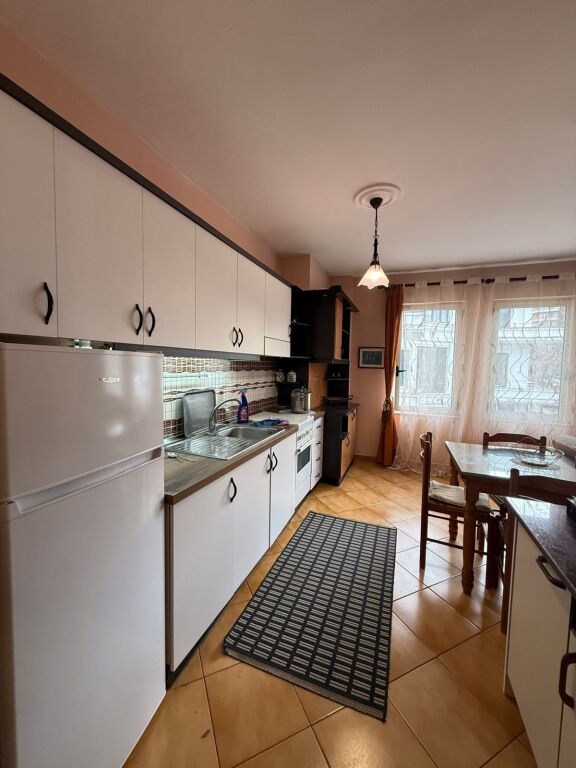 Apartament 2+1+2 me qera tek Kodra e Diellit